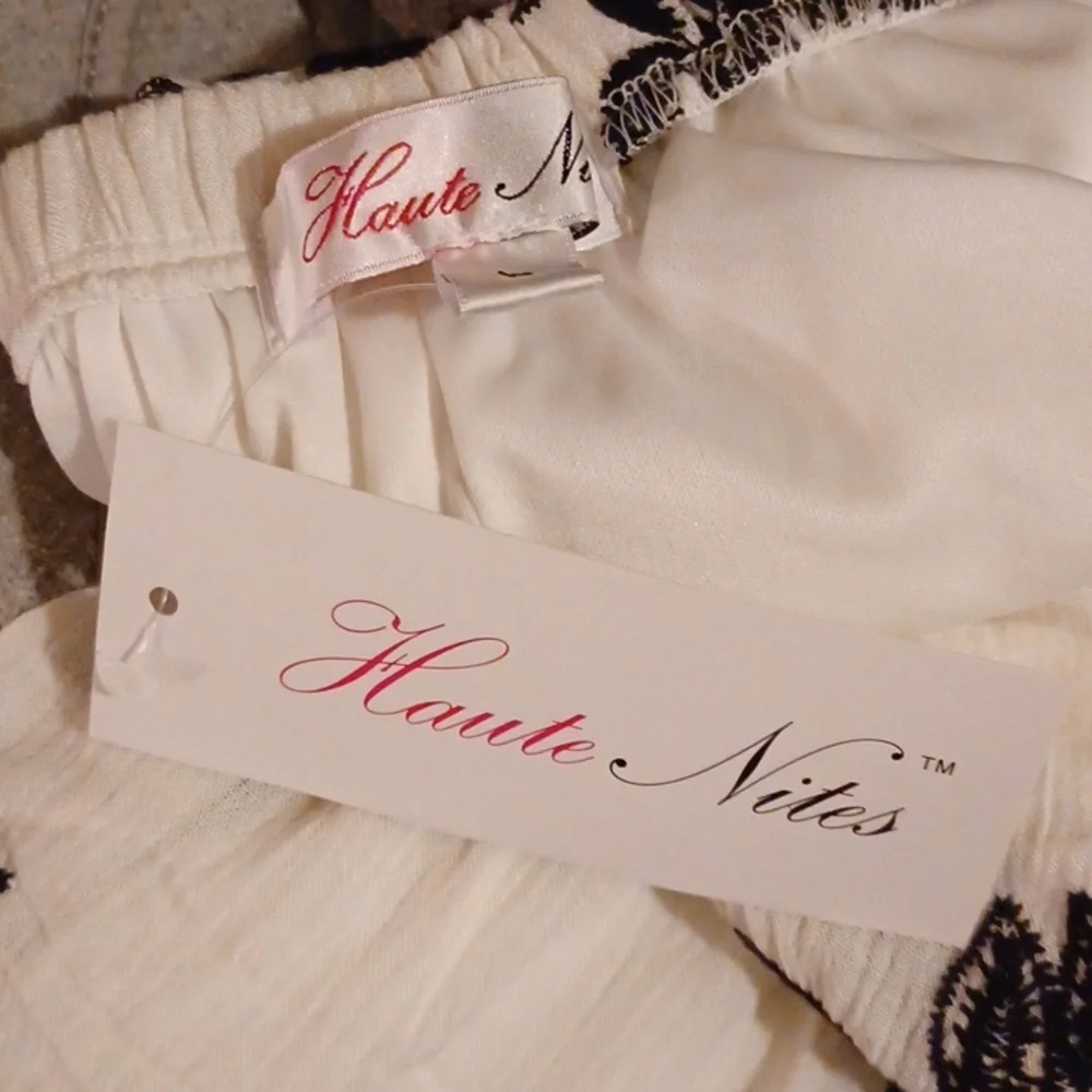 NWT - Haute Nites Black & White Sleeveless Floral Halter Sundress - Size Large - Picture 5 of 8